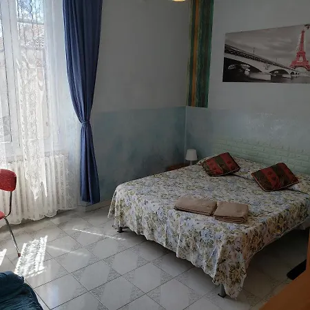 Grande Dei Mille Apartamento Novi Ligure